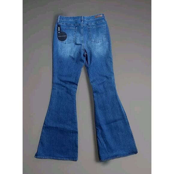 NEW! - ARTICLES OF SOCIETY - Juniors Size 11 - High-Rise Super Soft - Boho Flare - Picture 3 of 5